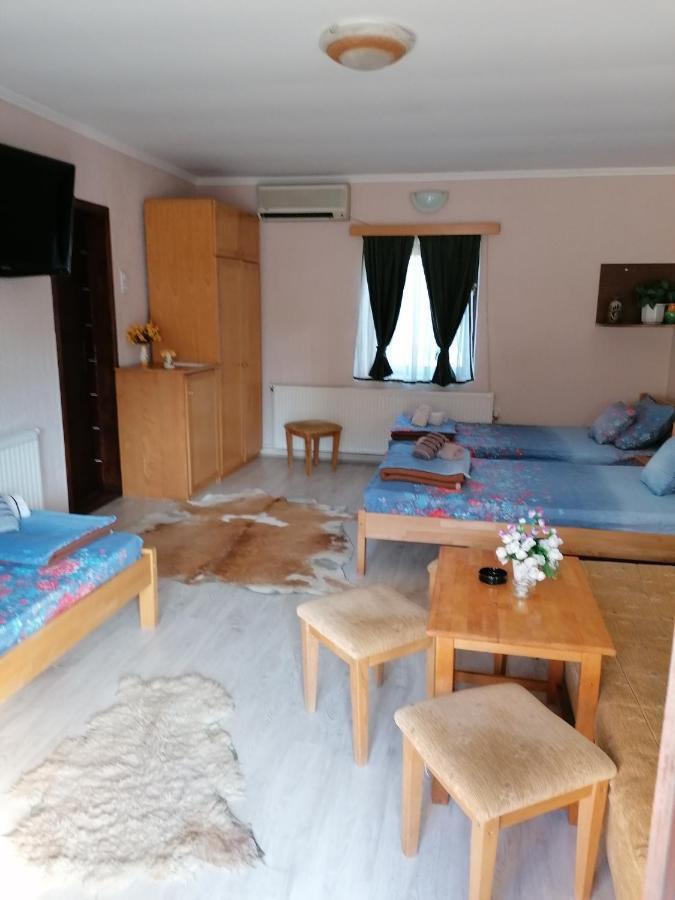 Hacijenda Mali Raj Apartment Palic Ngoại thất bức ảnh